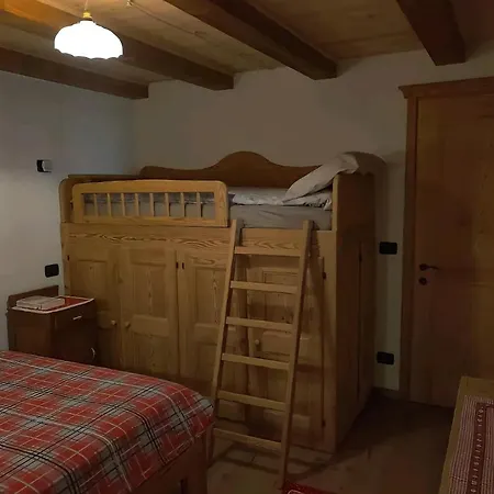 Fuchs Haus Apartman *
